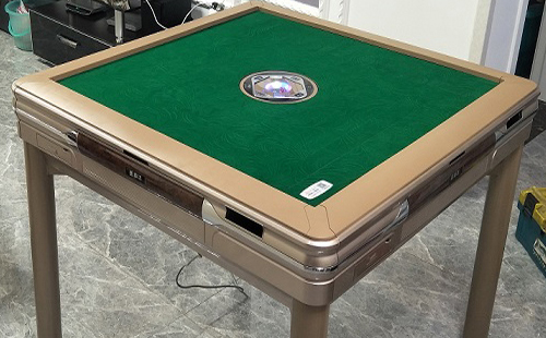 日土日土麻将机安装完成