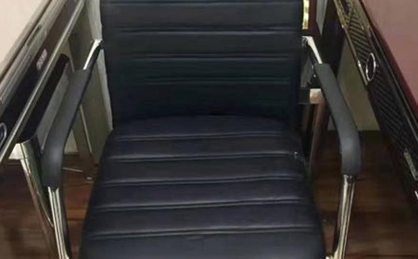 2025年什么牌子日土麻将椅好?选购与保养避坑指南 2025年什么牌子日土麻将椅好?选购与保养避坑指南